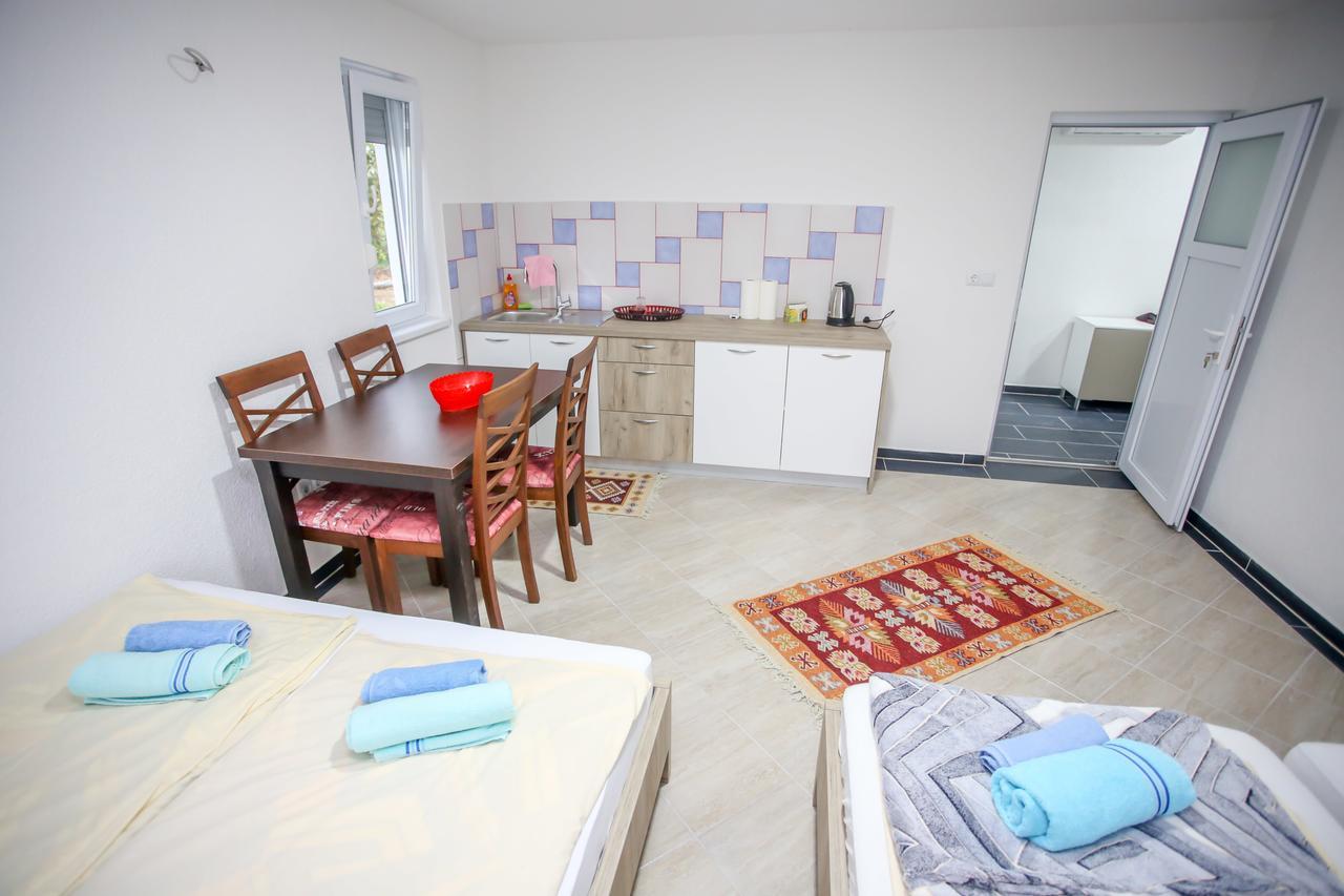 Apartments River Una 3 Bihać Extérieur photo